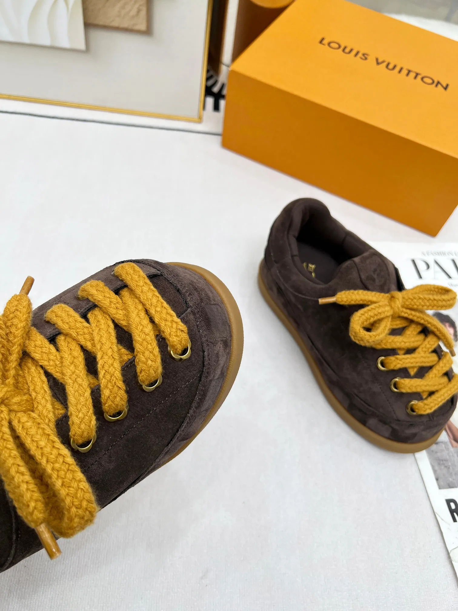 Factory direct sales p660🐘🐘Women's shoes, women's clothing louis vuitton (Louis Vuitton/lv)🔍Autumn and winter~Ugly little chubby, new shoe type YETI🔥🔥🔥🔥 Super street style bread shoes are here! ! ! Chubby is so cute~💞 What a great tool for showing off slim legs! The inner height is increased by 5 cm, the legs are longer and thinner, and the beef tendon bottom is super comfortable, suitable for couples 💞💞💞💞 Fabric: imported high mercerized ox velvet embossed craftsmanship Number of yards: 35-45 yards (46🉑custom-made, non-returnable)